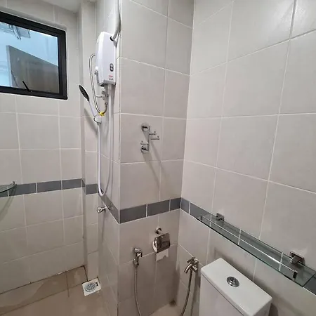 Lovely 1878 Apartment 3-Bedrooms With Free Parking Kuching Exterior photo