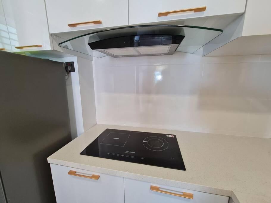 Lovely 1878 3-bedrooms With Free Parking Kuching