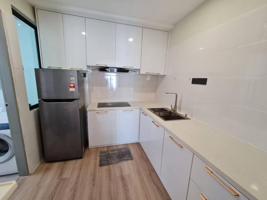 Apartment Lovely 1878 3-bedrooms With Free Parking